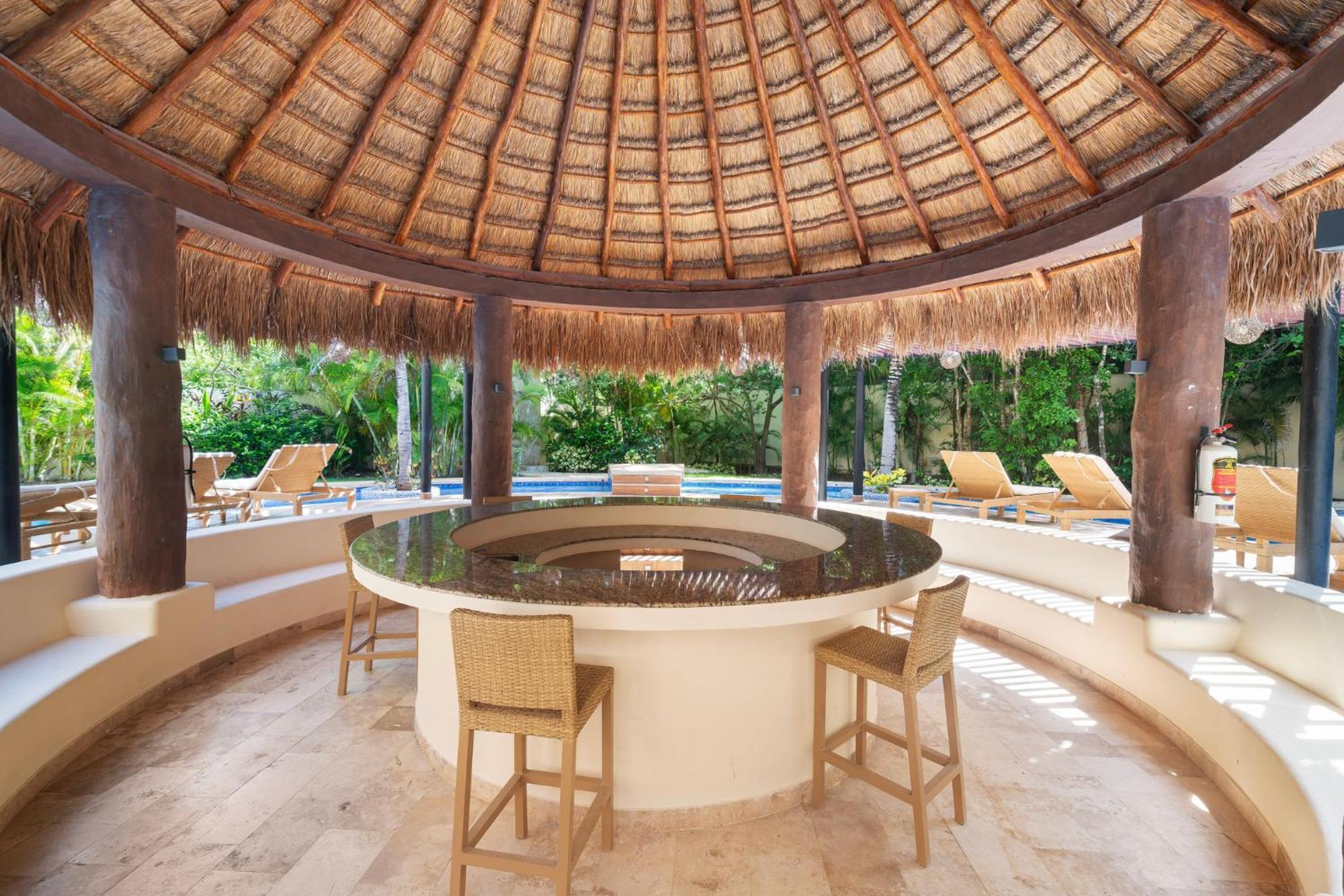 Luxurious Penthouse With Jungle View & Private Pool Apartment Tulum Exterior foto
